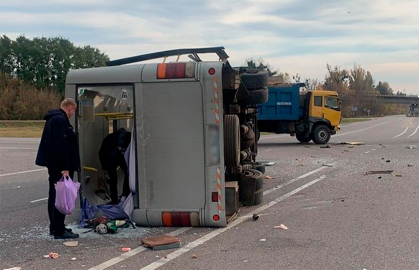 Шестеро белорусов пострадали в ДТП с автобусом под Киевом