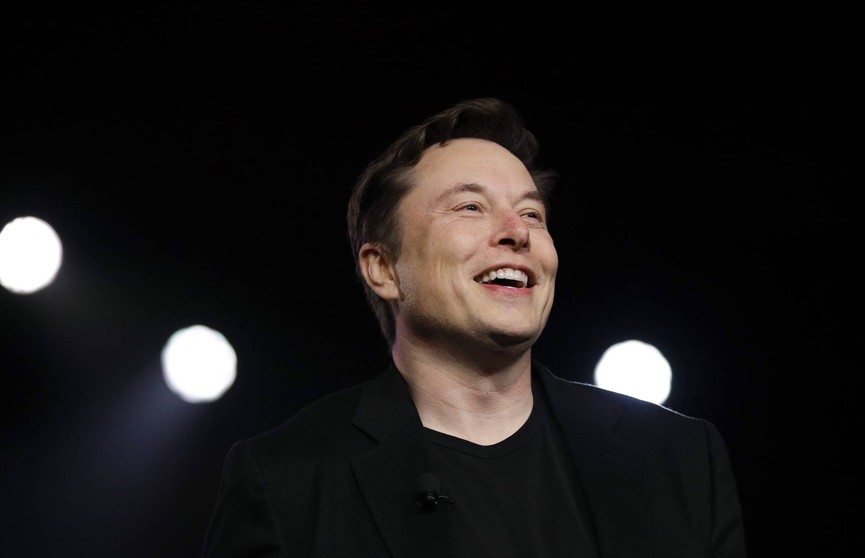 Илон Маск изучит разработку российского инженера, внедрившего Linux в Tesla