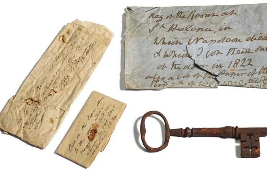 На аукционе продан ключ от комнаты, в которой умер Наполеон