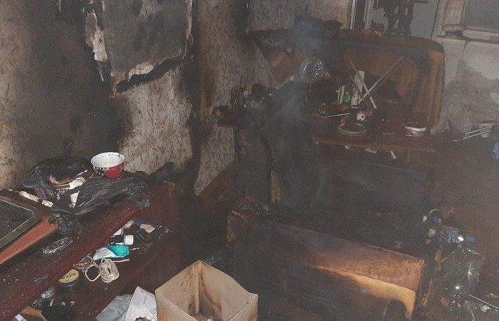 В Минске спасли мужчину из горящей квартиры