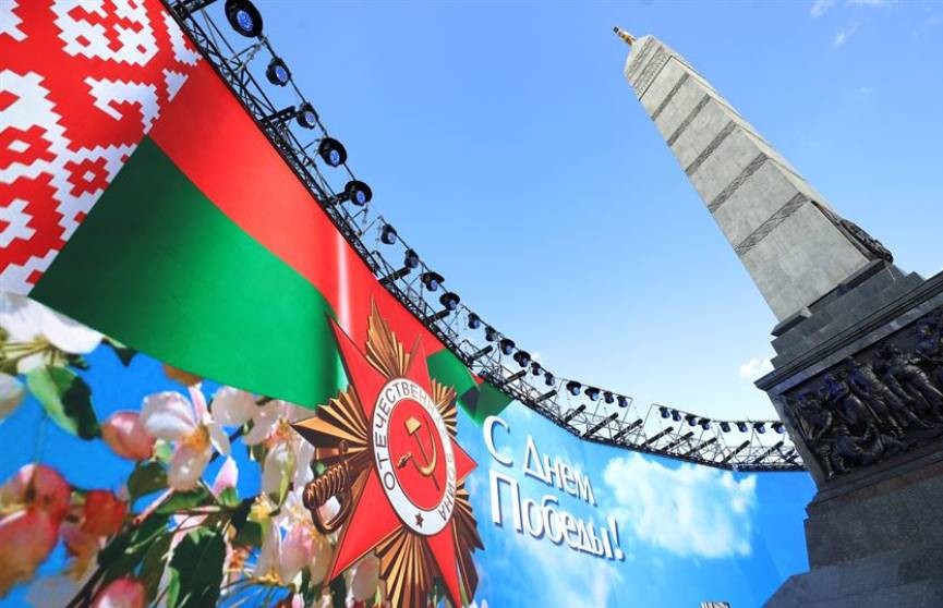 Министр обороны Беларуси: мы сделаем все, чтобы никто не смел указывать белорусам, как им жить на родной земле