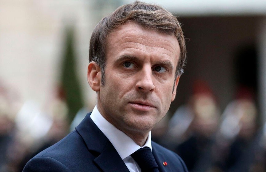 Макрон: Франция находится в режиме военной экономики