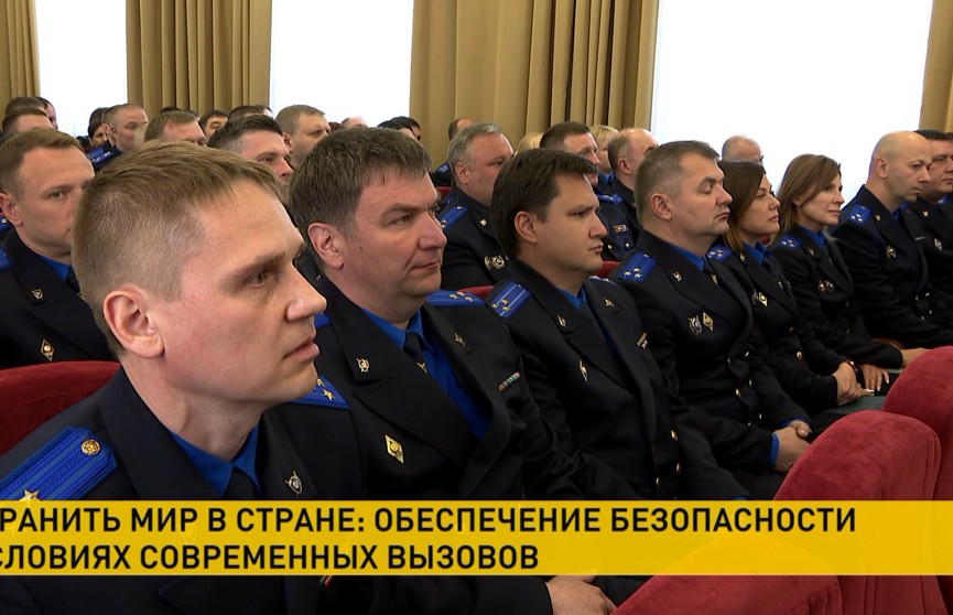 Кочанова выступила перед коллективом Центрального аппарата Следственного комитета