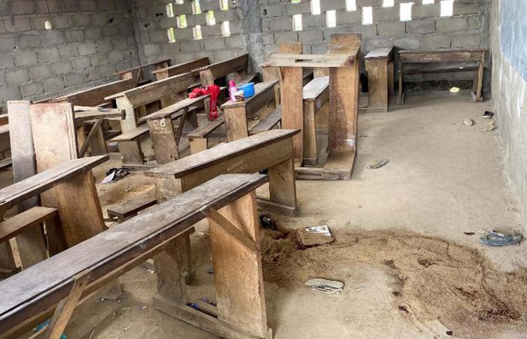 Девять детей убиты боевиками при нападении на школу в Камеруне