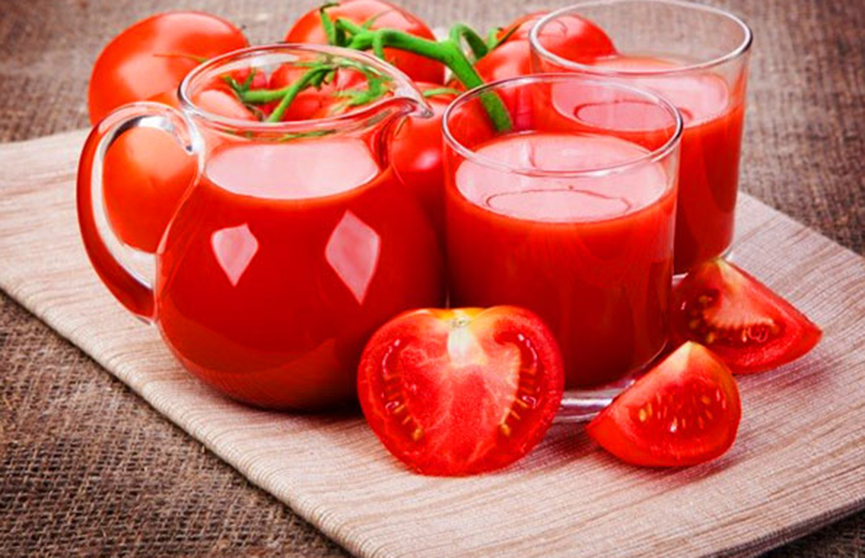 Учёные назвали полезные свойства томатного сока