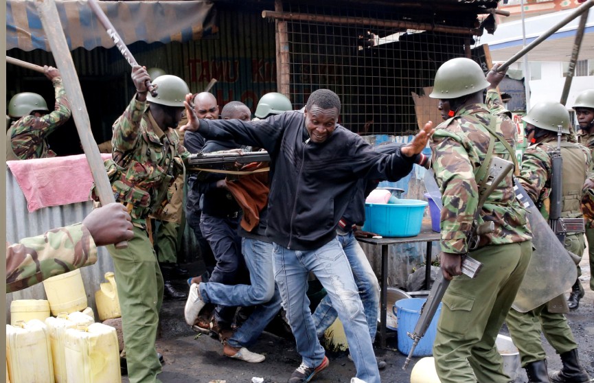 Президент Кении заявил, что готов провести диалог с протестующими