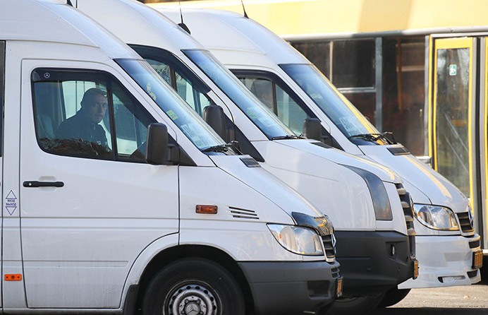 У перевозчиков за нарушения будут изымать маршрутки, сообщили в Транспортной инспекции