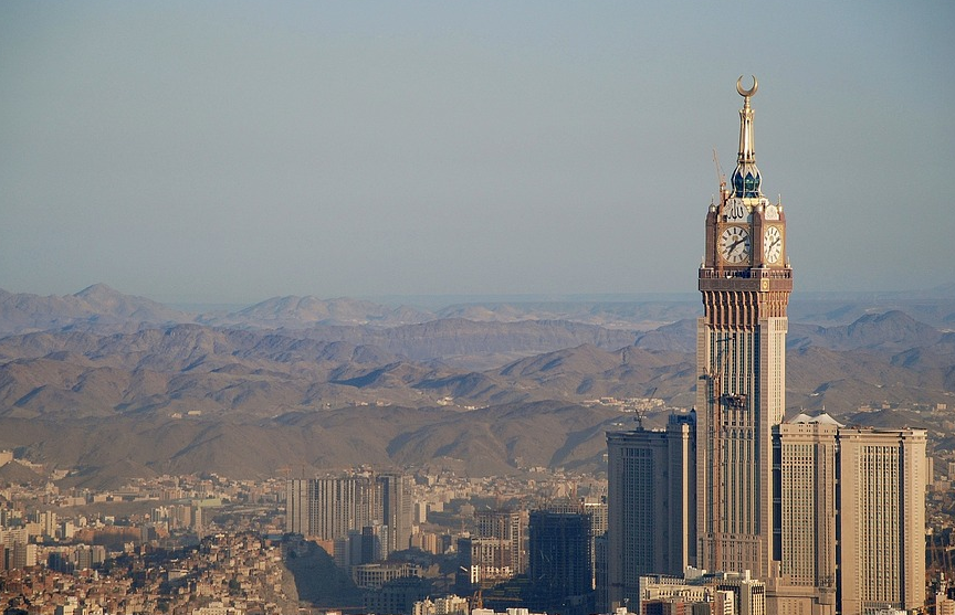 Линейный город в саудовской аравии фото
