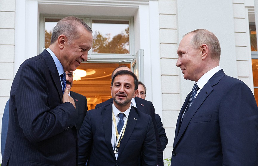 Переговоры Путина и Эрдогана в Сочи завершились: договорились о частичной оплате газа в рублях