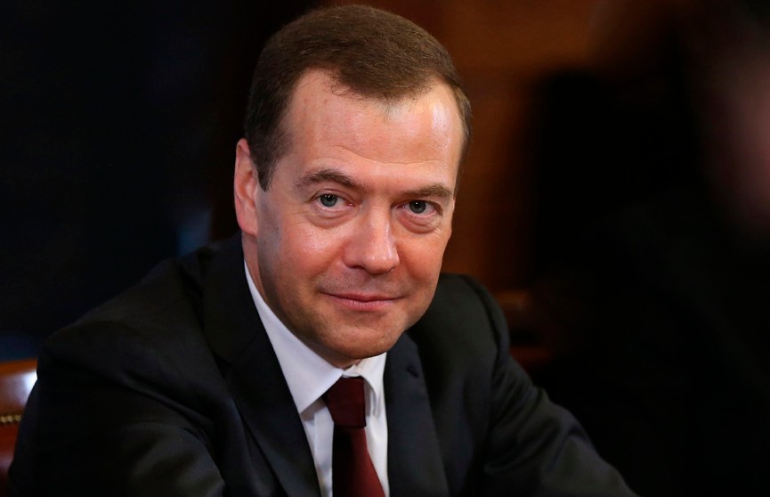 Медведев пригрозил Украине возможностью ядерного удара