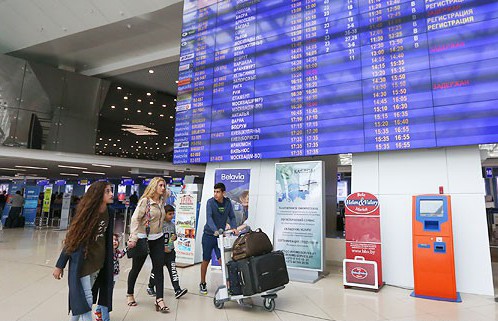 Более 300 иностранцев не могут выехать из Беларуси. Просят МВД продлить срок пребывания