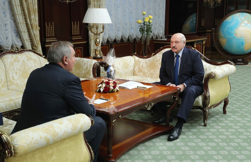 Александр Лукашенко и глава «Роскосмоса» Дмитрий Рогозин обсудили совместные проекты в космической сфере