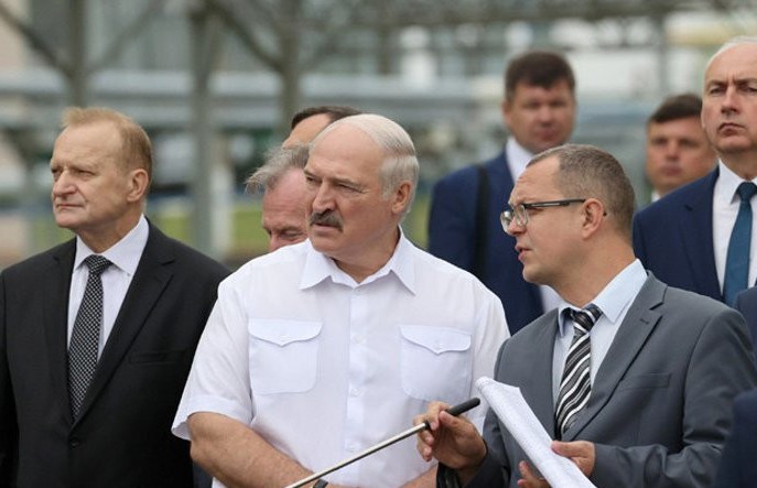 Лукашенко о необходимости производства белорусской вакцины: Сегодня – COVID, но завтра может быть другая зараза