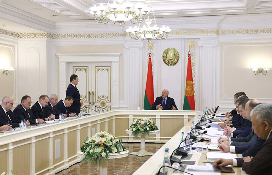 Александр Лукашенко предостерег от замены мелиорации культуртехникой
