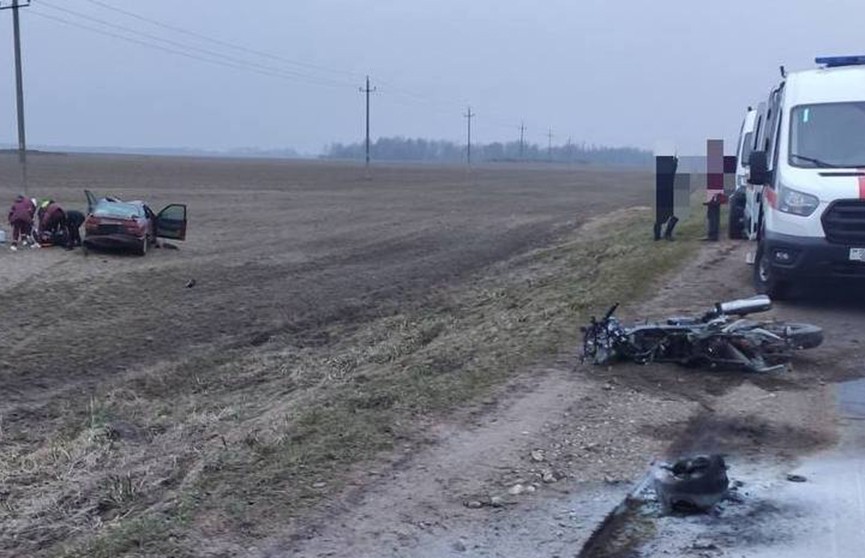 Первые жертвы мотосезона – в Слуцком районе в ДТП погибли мотоциклист и его пассажирка