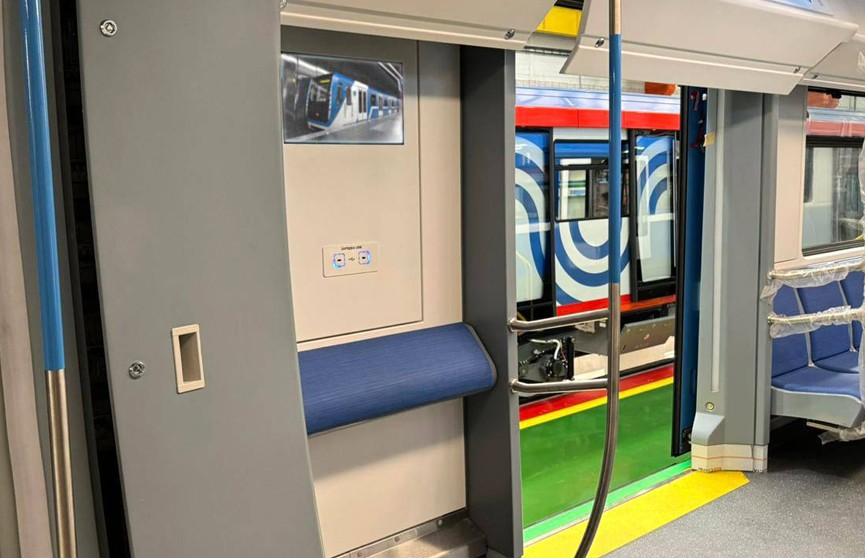 В Минском метро появятся вагоны с USB-зарядкой