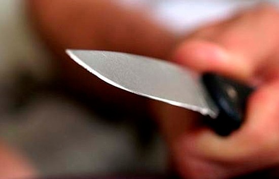 Приезжий студент в Гомеле напал с ножом на хозяйку съемной квартиры