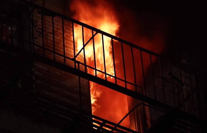 Пожар в жилом доме Нью-Йорка: погибли четыре человека
