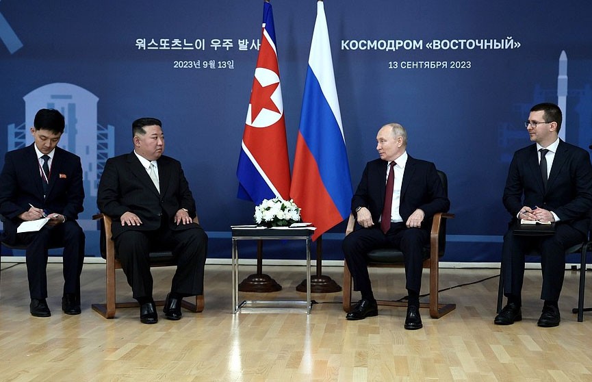 Ядерную войну Путин и Ким Чен Ын не обсуждали, сообщил Песков