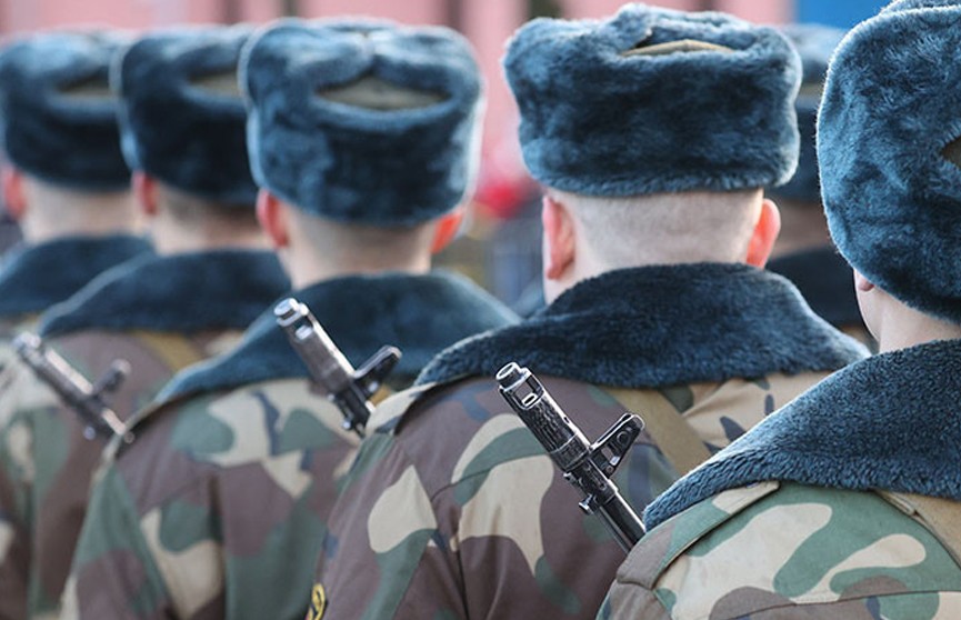 Более 44% белорусов считают, что обороноспособность страны улучшилась за прошедший год