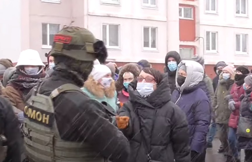 МВД: 29 ноября в Беларуси за нарушение законодательства о массовых мероприятиях 313 человек водворены в места содержания задержанных