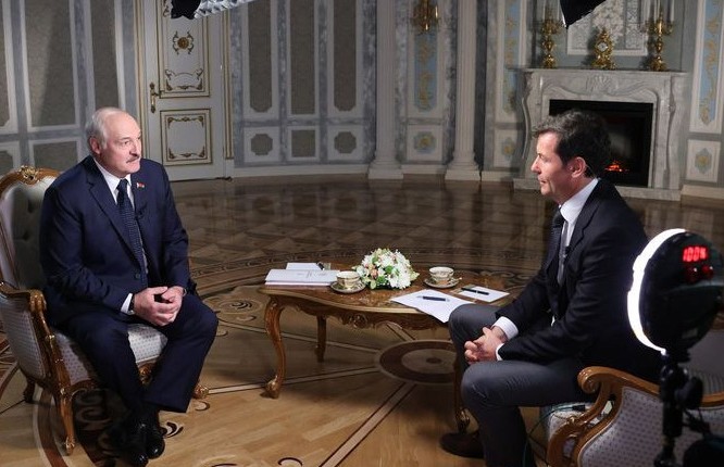Лукашенко в интервью CNN рассказал, когда уйдет отставку