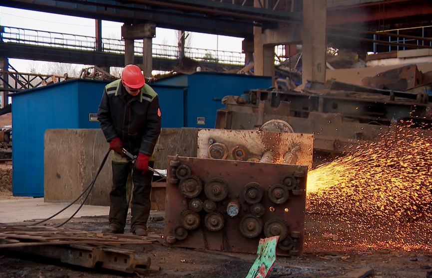 Переработать и заработать! Как в Беларуси занимаются переработкой металлолома и насколько это выгодно?