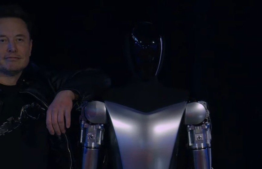 Илон Маск представил человекоподобного робота
