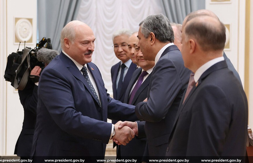 Александр Лукашенко встретился с секретарями Советов безопасности стран ОДКБ. О чем говорил Президент