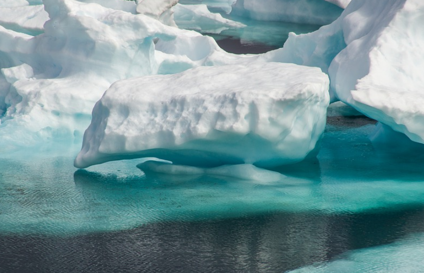 Гренландия потеряла 600 миллиардов тонн льда