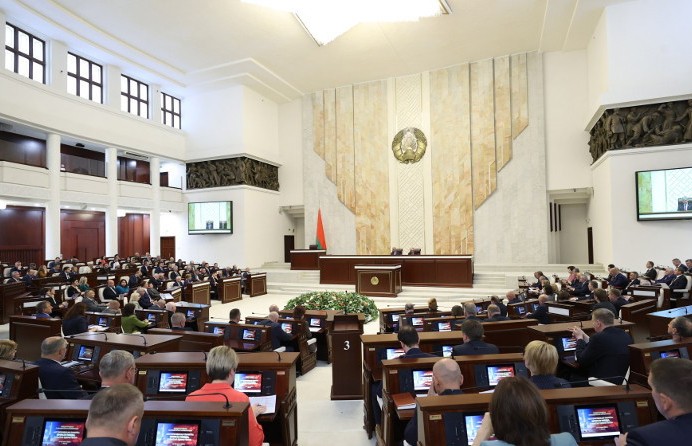 Пленарное заседание, посвященное сохранению правды о Великой Отечественной, прошло в Доме правительства в Минске