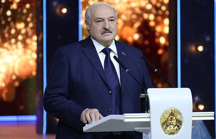 Прием от имени Президента Беларуси на старый Новый год: журналисты и медики получили благодарности от А. Лукашенко