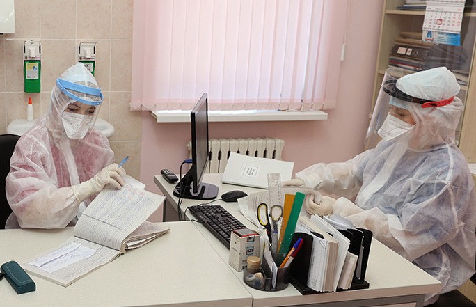 Лукашенко: здравоохранение Беларуси в ближайшее время встряхнем так, что пыль посыплется