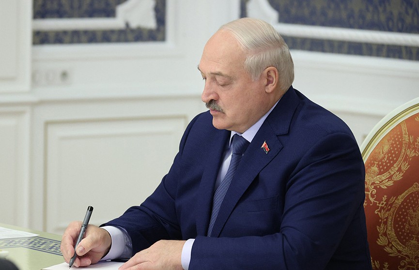 А. Лукашенко провел совещание по международным вопросам. Итоги