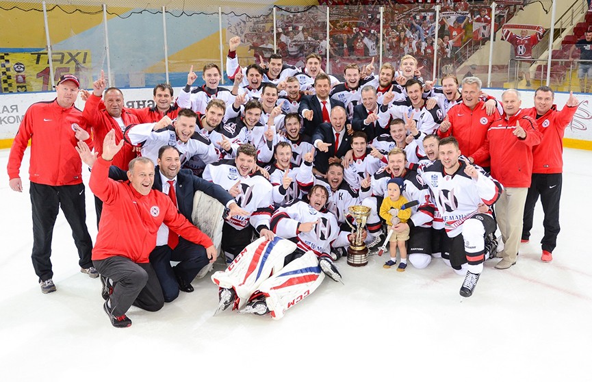 Хоккей: гродненский «Неман» стал обладателем Кубка Салея