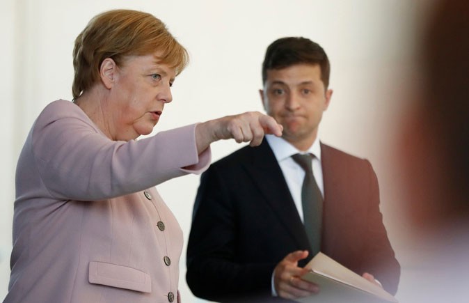 Der Spiegel: Зеленский оскорбил правительство Меркель
