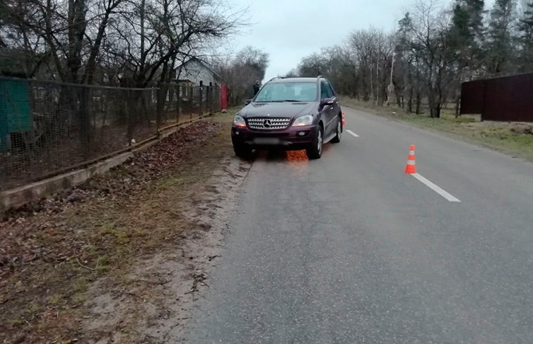 Пешехода в Гродно сбил водитель кроссовера: его ослепил встречный автомобиль