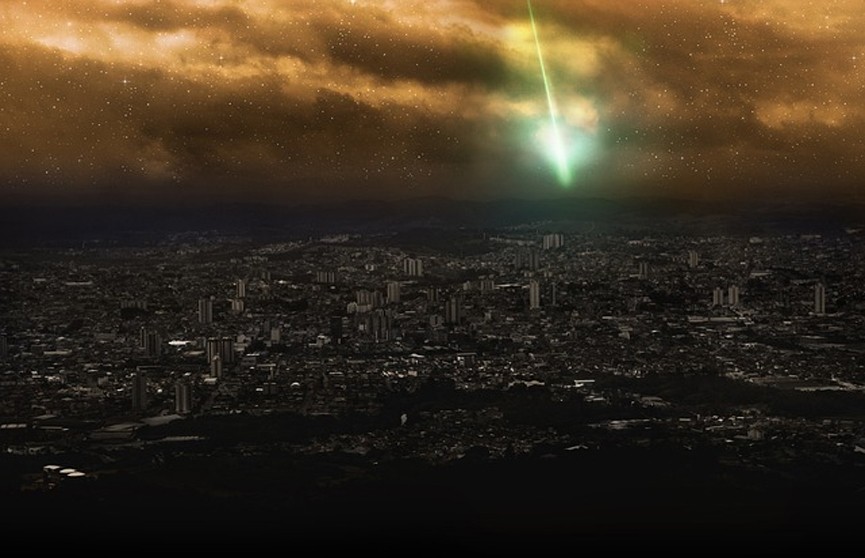 Прошедшей ночью над Стамбулом замечен гигантский метеорит (ВИДЕО)