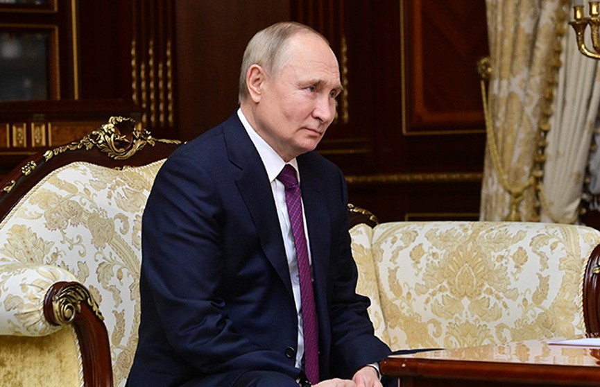 Путин ночью провел встречу с командующими всех группировок ВС России