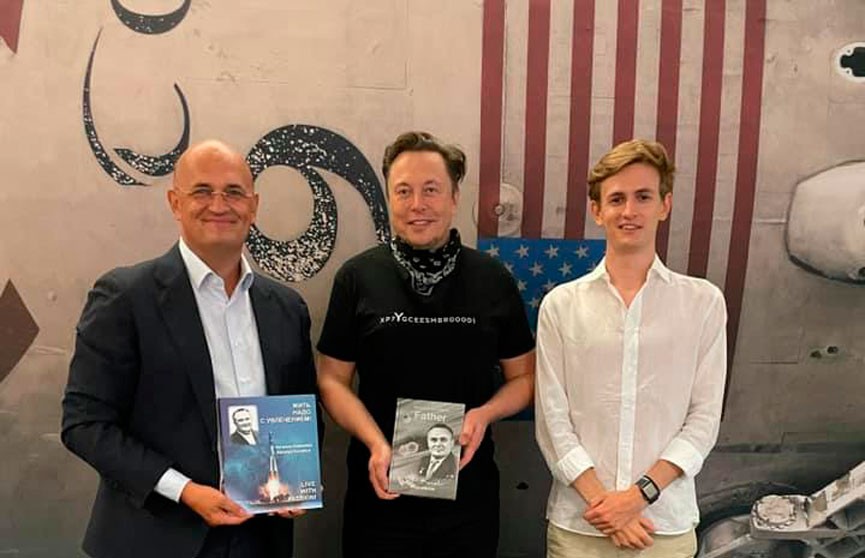 Илон Маск пригласил в SpaceX внука Сергея Королева