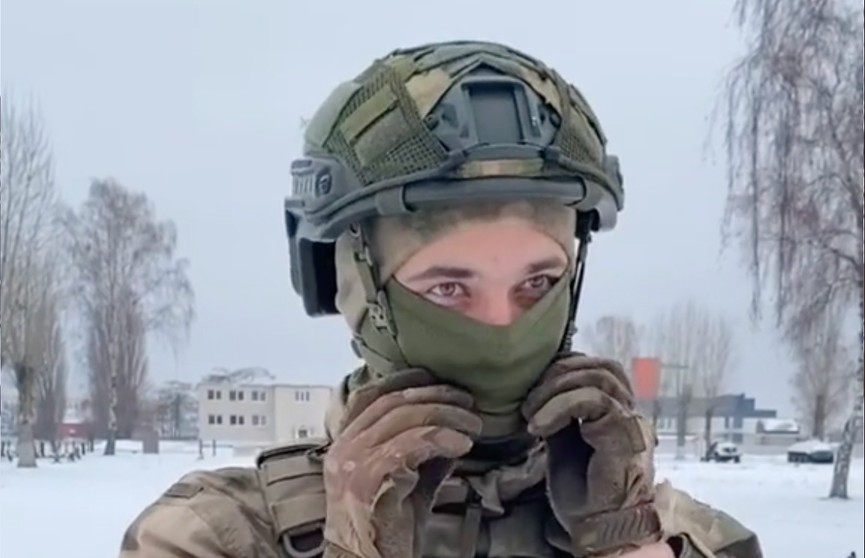 Видео брестских десантников «Мама, я надел шапку!» завирусилось в TikTok