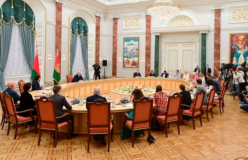 Было очень интересно: Александр Лукашенко ответил на самые волнующие западную прессу вопросы