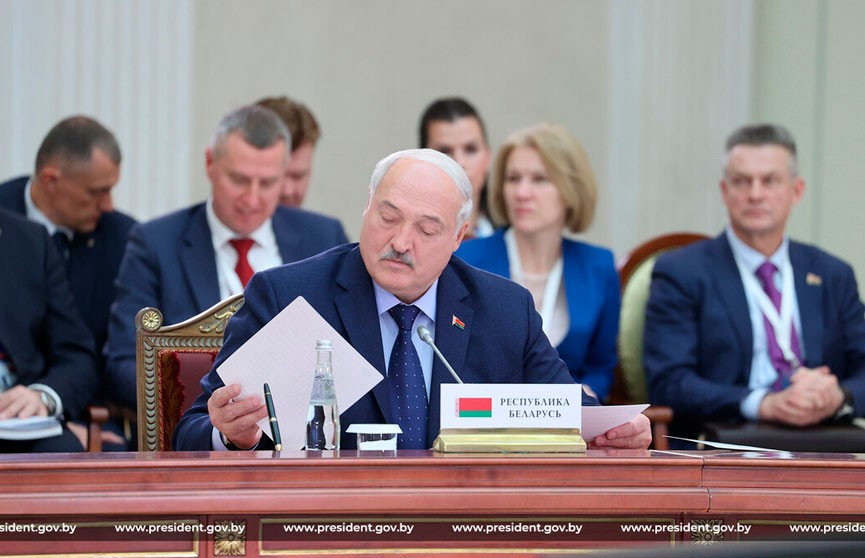 Александр Лукашенко: Хотелось бы видеть ЕАЭС одним из основных глобальных полюсов экономического притяжения
