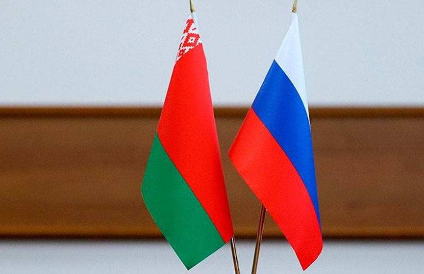 А. Лукашенко и В. Путин обменялись поздравлениями с Днем единения народов Беларуси и России