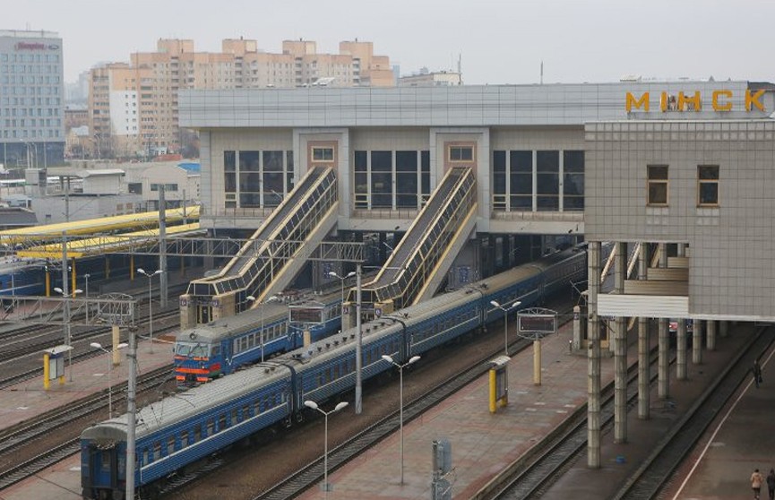 Поезда из Беларуси в Россию пойдут в обход из-за обрушения путепровода в Вязьме