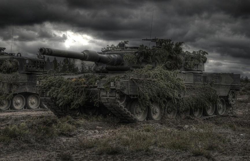 Российский разведчик рассказал, что ВСУ заваривают люки в своих танках