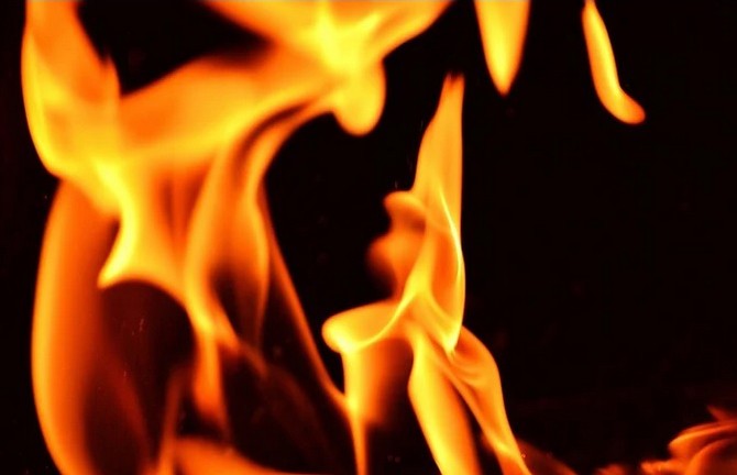 Пожар вспыхнул в колонии под Новгородом, один человек погиб
