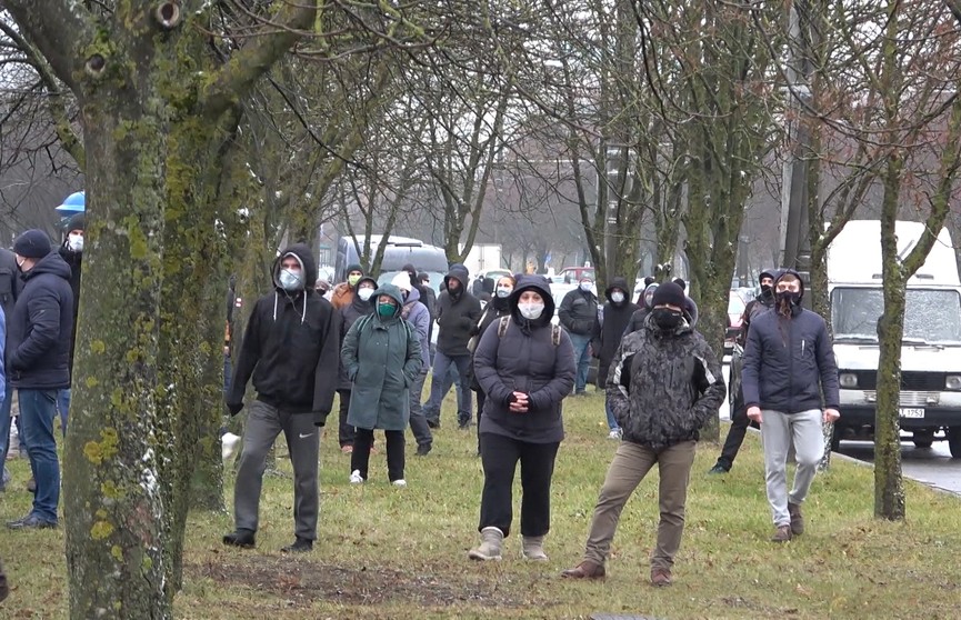 Протест сдулся? Как прошел очередной воскресный марш в Минске