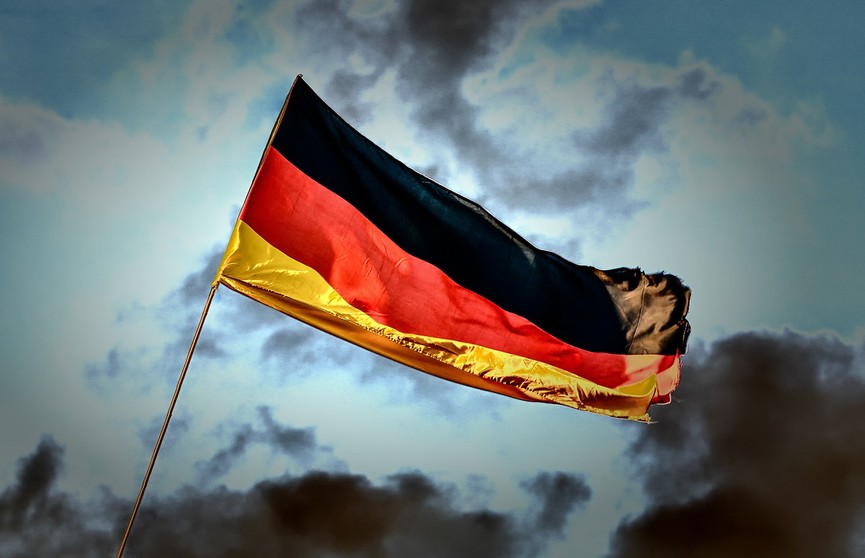 Шольц: Германия недостаточно большая, чтобы в одиночку помогать Украине