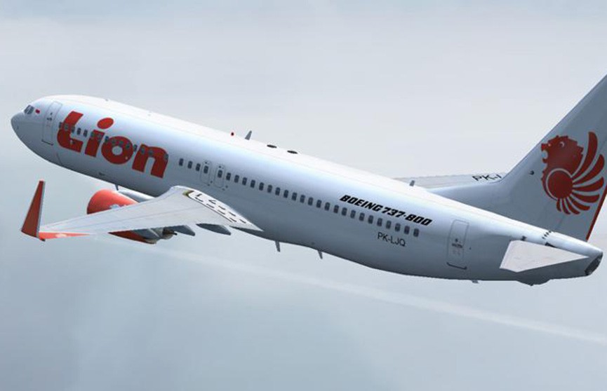 Спасатели обнаружили фюзеляж разбившегося в Индонезии Boeing